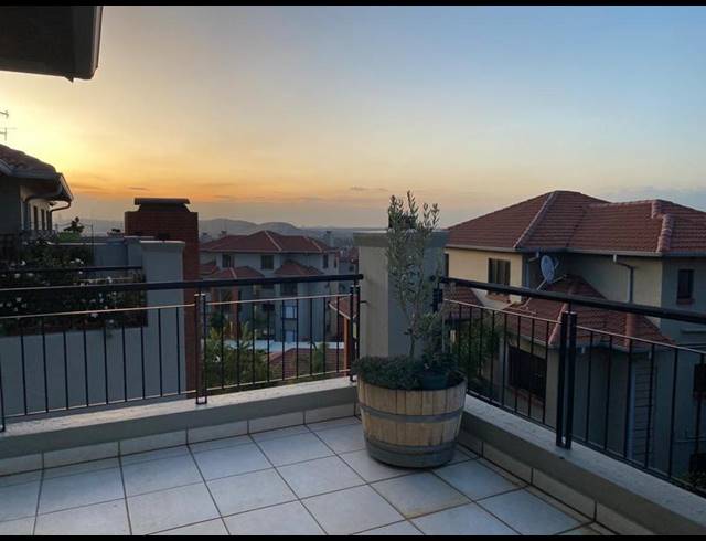 3 BEDROOM COMPLEX FOR SALE IN SOLHEIM